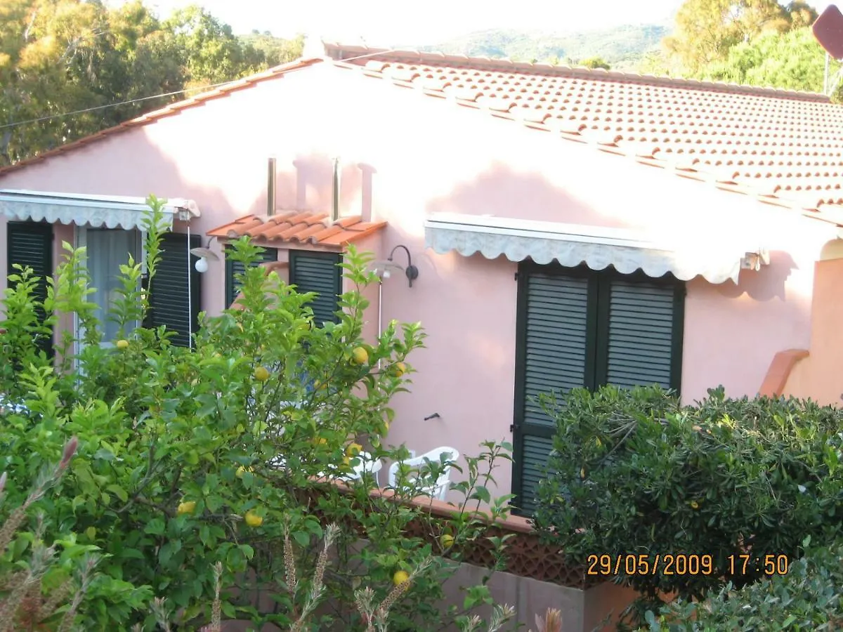 קאפוליברי Chiara&Simone Apartments 0*,