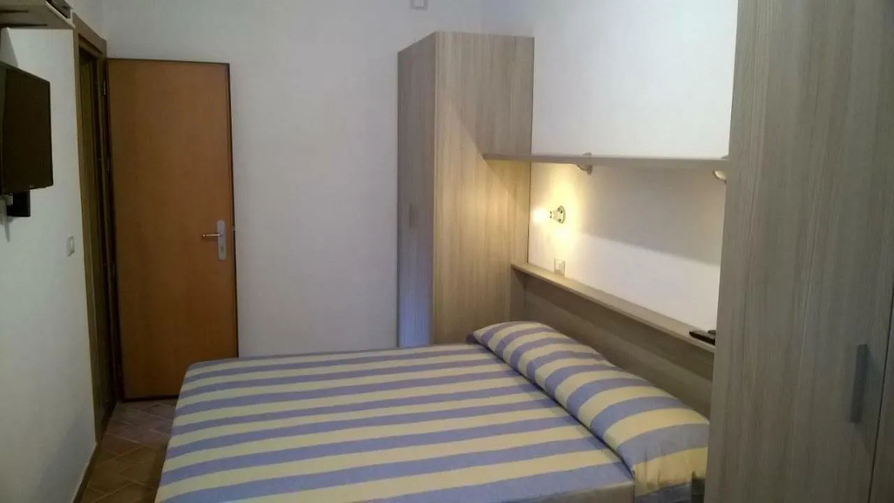 קאפוליברי Chiara&Simone Apartments